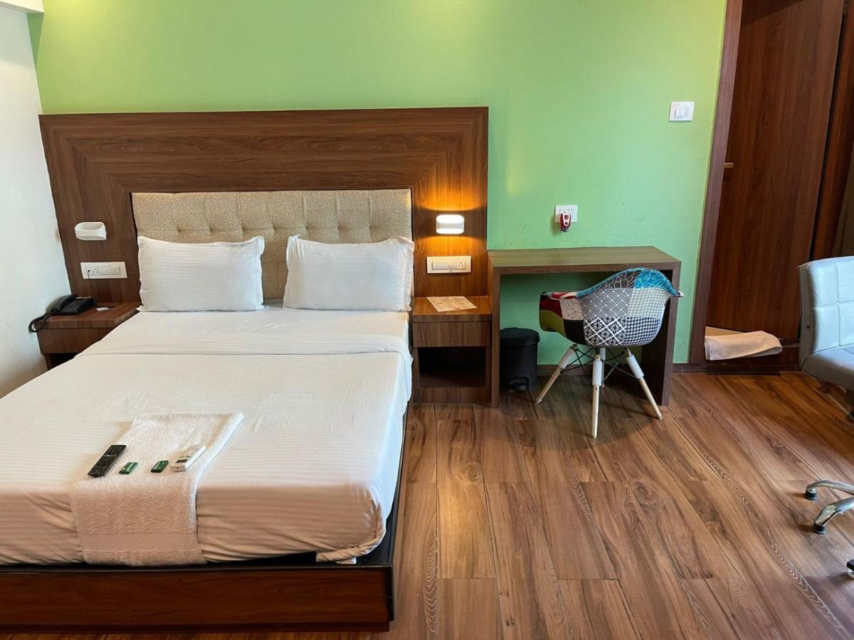 Byaris International By Bizzgrow Hotel Mumbai